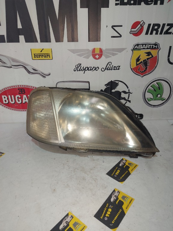 Far Dreapta Dacia Logan 1.4 MPI Cod 8200211006 /5511153R