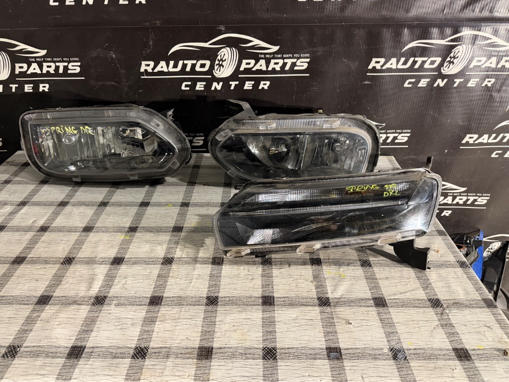 Far dreapta / far stanga / DRL stanga Dacia Spring 2019/2020/2021/2022/2023