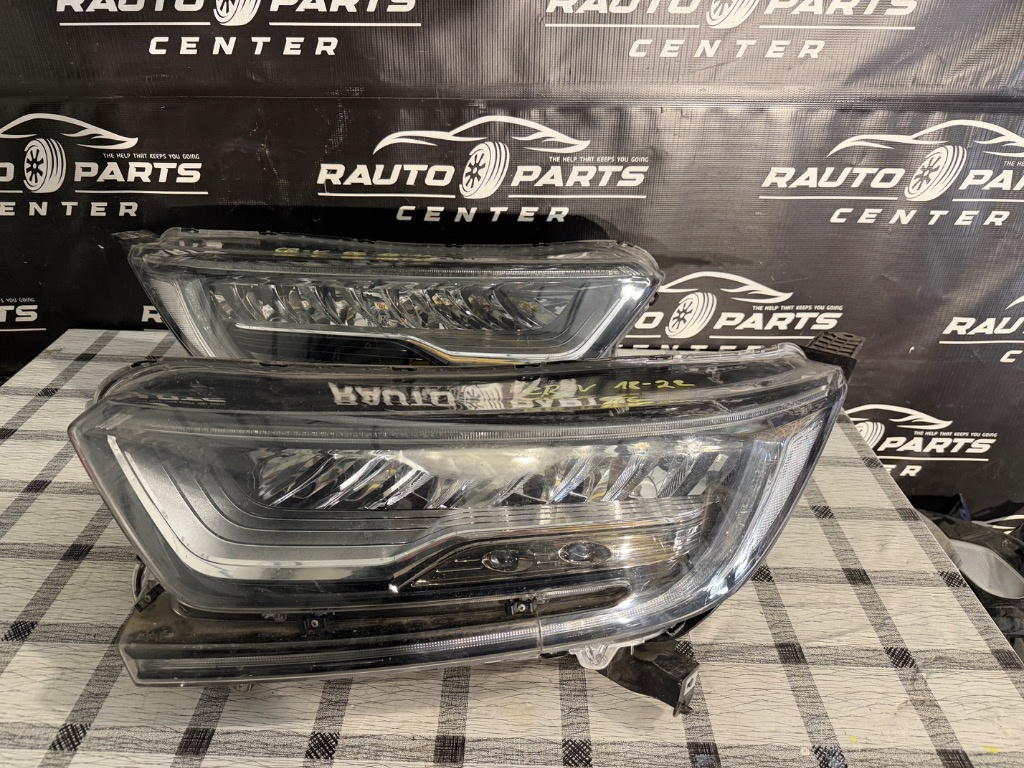 Far dreapta / far stanga Honda CR-V FULL LED 2019/2020/2021/2022/2023