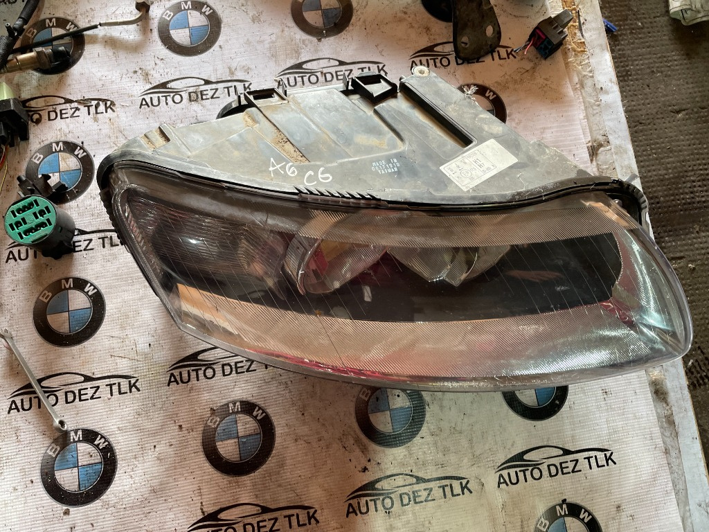 Far dreapta fara xenon Audi A6 C6 2006