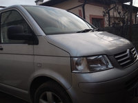 Far dreapta fata Volkswagen Caravelle 2009