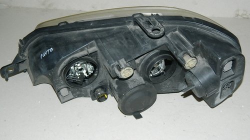 Far dreapta Fiat Punto , 2003-2009