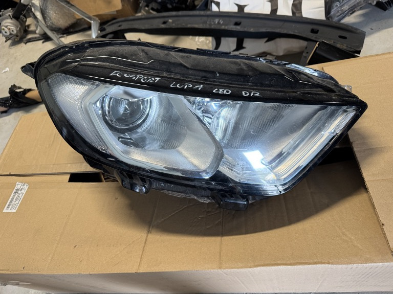 Far dreapta Ford Ecosport LUPA LED 2017/2018/2019/2020
