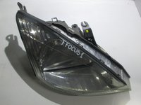 FAR DREAPTA FORD FOCUS 1 COD-2M51-13101-BC.