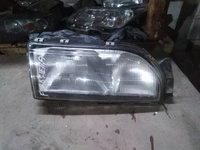 Far dreapta Ford Sierra, cod 87BG13005A2A