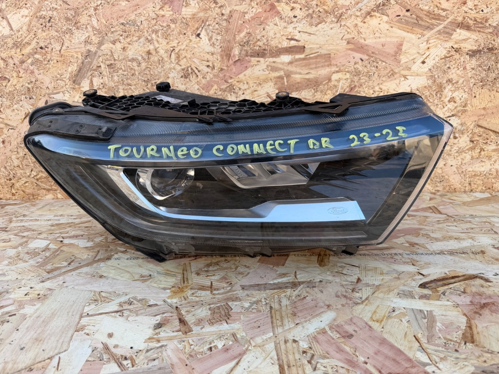 Far dreapta Ford Tourneo CONNECT FULL LED 2KF.941.036 2023/2024/2025/2026