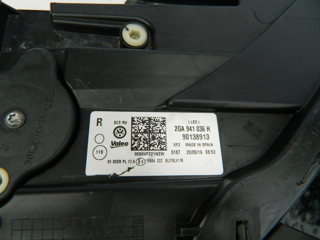 Far dreapta FULL LED VW T-ROC cod 2GA941
