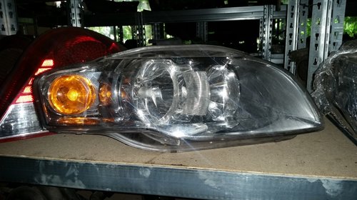 Far dreapta halogen fata audi a4 b7