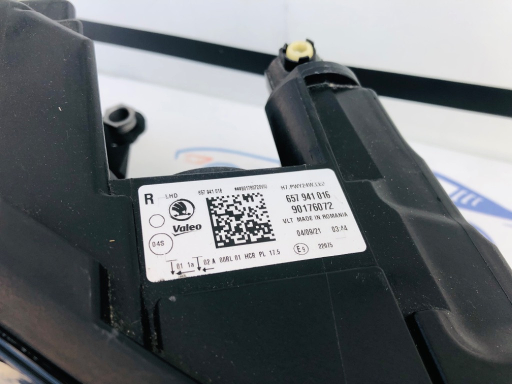 Far dreapta Led Skoda Scala cod 65794101