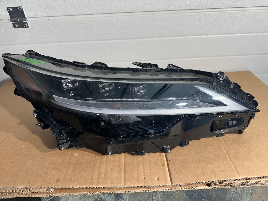 Far dreapta Lexus RX 350 / 500H Triple Beam FACELIFT 2022/2023/2024/2025