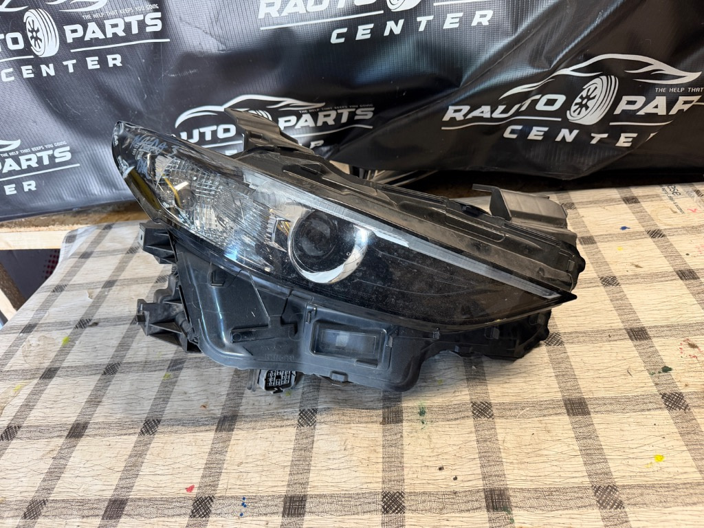 Far dreapta Mazda 3 FULL LED + bec semnal 2019/2020/2021/2022/2023/2024