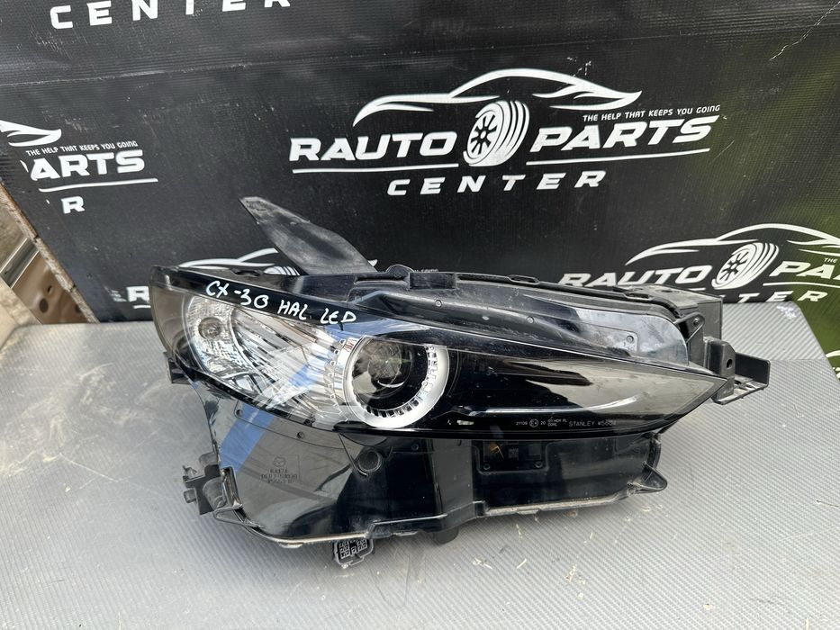 Far dreapta Mazda CX30 CX-30 halogen led 2020/2021/2022/2023
