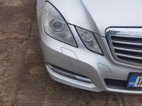 Far dreapta Mercedes E-class W212 bixenon adaptiv