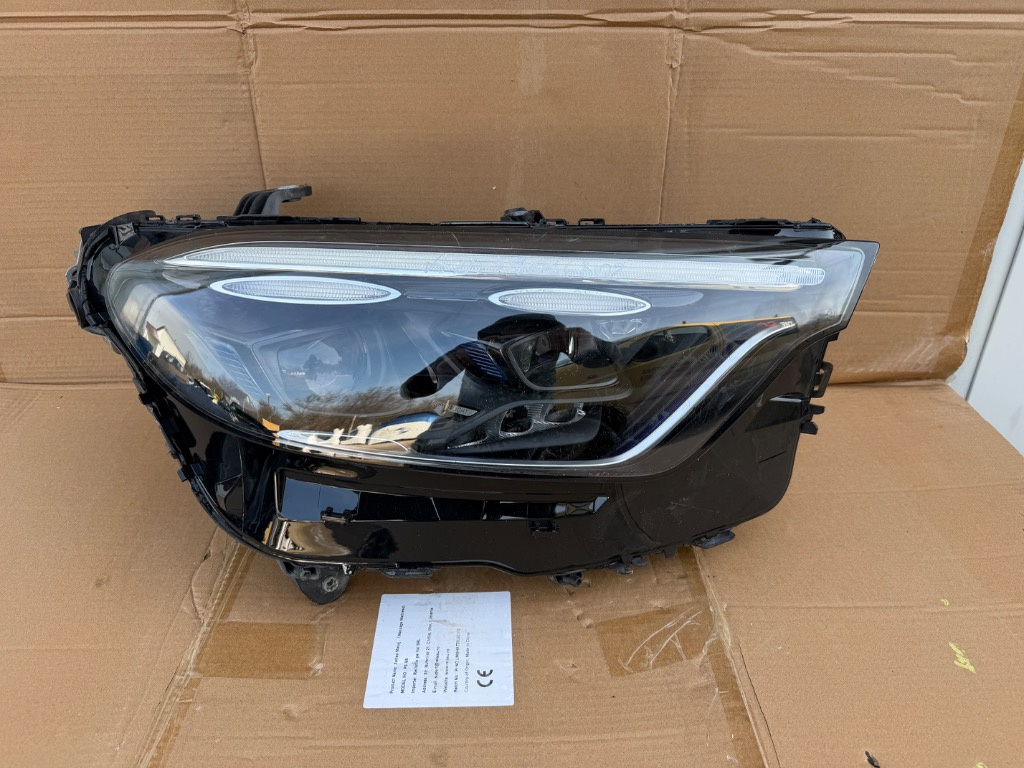 Far dreapta Mercedes GLC W254 C254 DIGITAL LIGHT FULL LED cod A2549066802 2022/2023/2024/2025