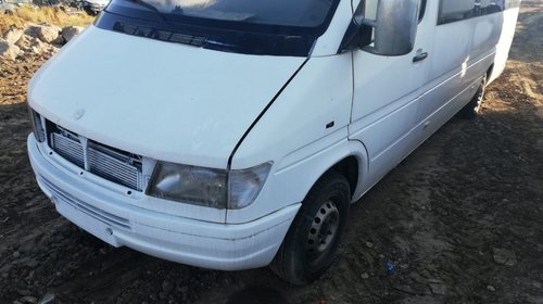 Far dreapta Mercedes Sprinter 906 1997 FURGON