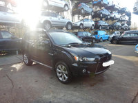 Far dreapta Mitsubishi Outlander 2010 SUV 2.2 DIESEL