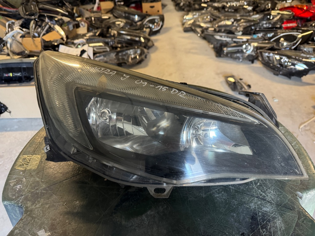 Far dreapta Opel Astra J HALOGEN Interior Negru 2009/2010/2011/2012/2013/2014/2015
