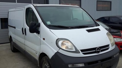 Far dreapta opel vivaro 2001-2007