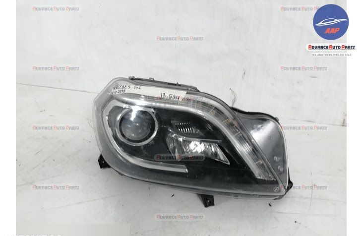 Far Dreapta original Bi xenon Adaptiv IL