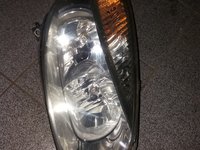 Far dreapta Renault Scenic dupa 2004