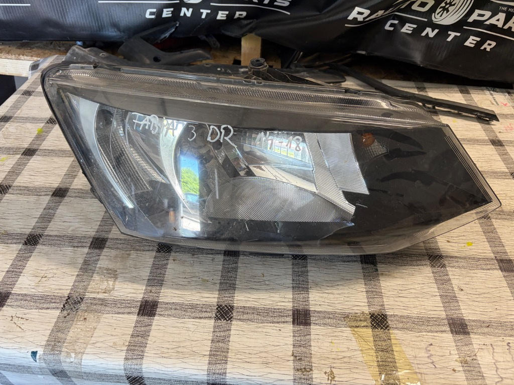 Far dreapta Skoda Fabia 3 Halogen 2014/2015/2016/2017/2018/2019