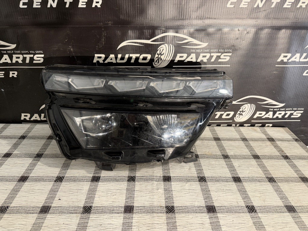 Far dreapta Skoda KAMIQ Facelift FULL LED 2023/2024/2025