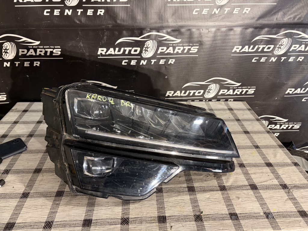 Far dreapta Skoda Karoq FULL LED 2017/2018/2019/2020/2021