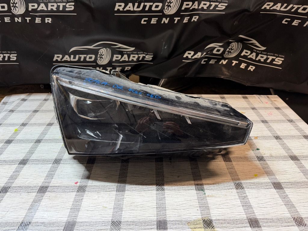 Far dreapta Skoda Scala FULL LED LUPA 657941016A 2019/2020/2021/2022 mic defect
