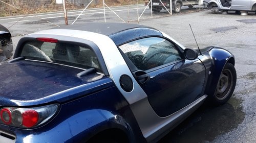 Far dreapta Smart Roadster 2003 Coupe 700