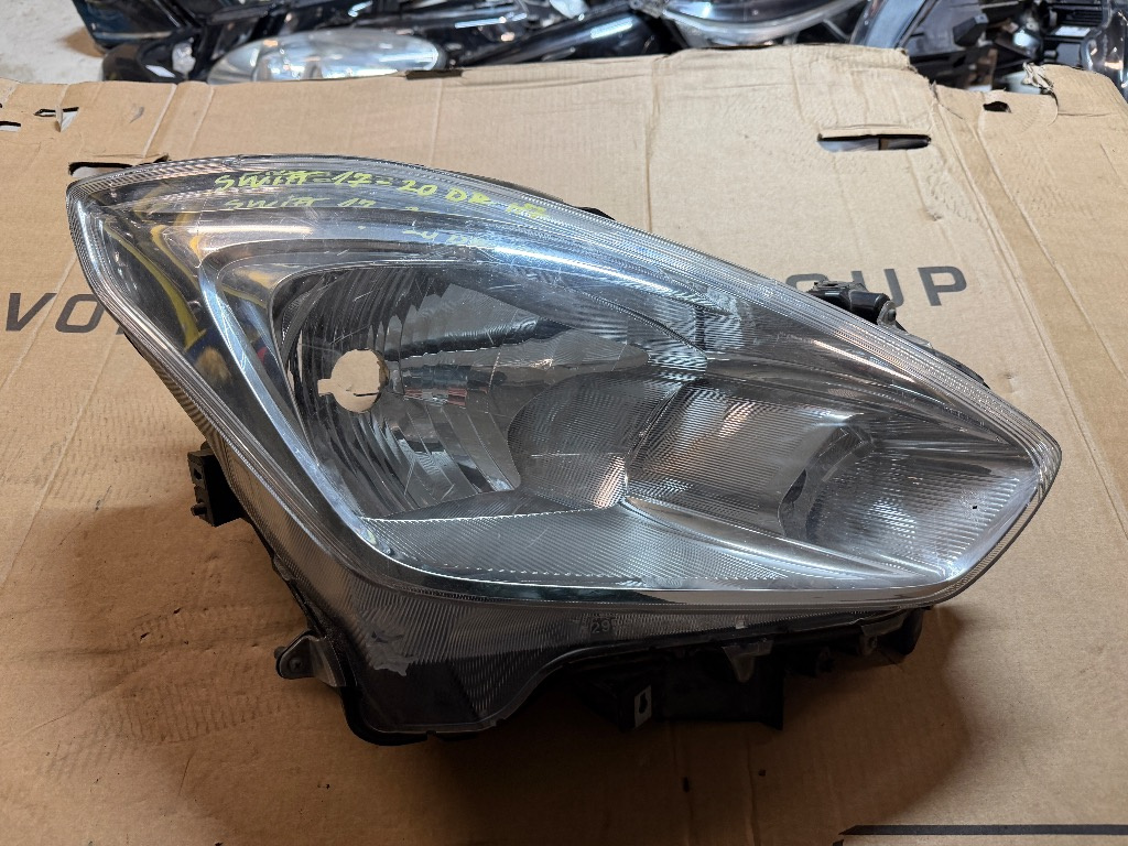Far dreapta Suzuki Swift Halogen H7 2017/2018/2019/2020