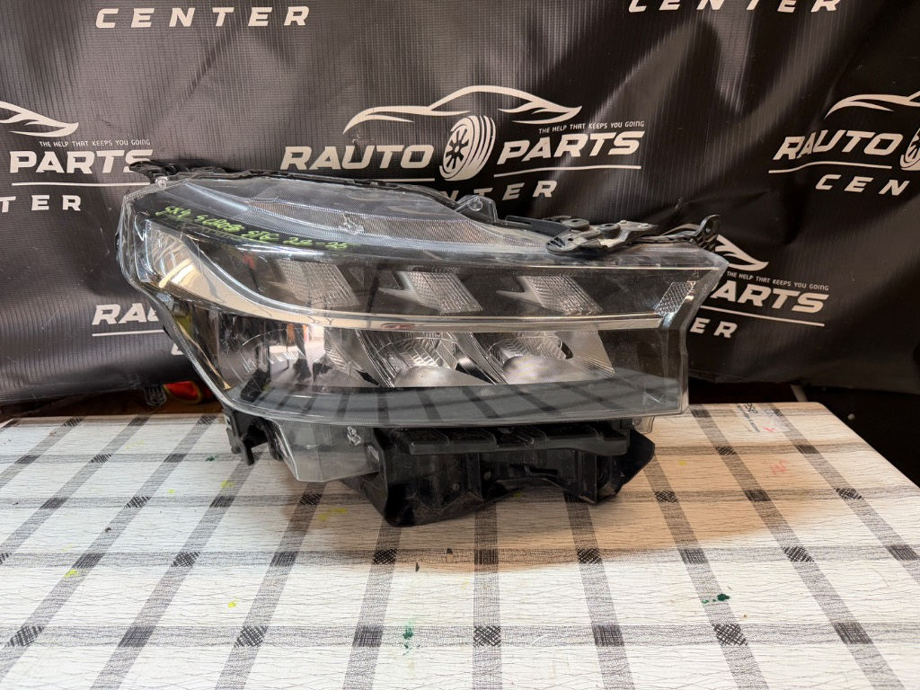 Far dreapta Suzuzki SX4 S-Cross Facelift FULL LED 2022/2023/2024/2025