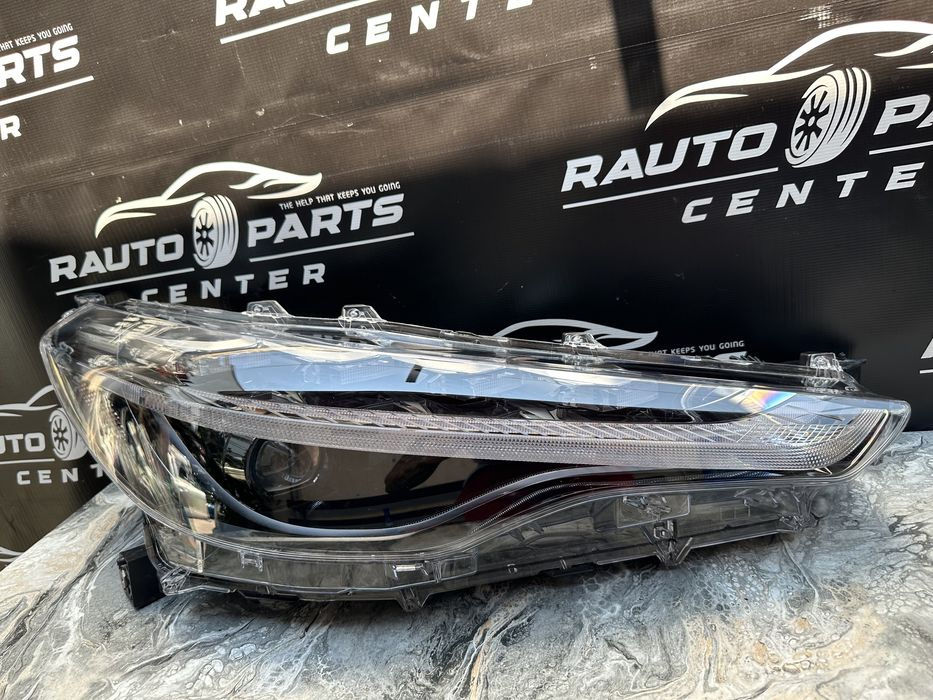 Far dreapta Toyota Corolla Cross Full Led 2022/2023