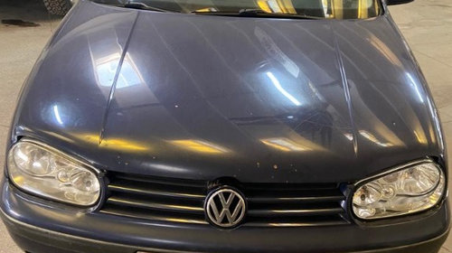 Far dreapta Volkswagen Golf 4 2001 Hatchback 