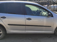 Far dreapta Volkswagen Golf 5 2007 hatchback 1.4i