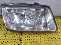 Far Dreapta Volkswagen Jetta CLEMA RUPTA 08-3411106R