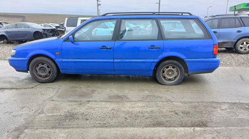 Far dreapta Volkswagen Passat B4 1996 Break 1.9 tdi