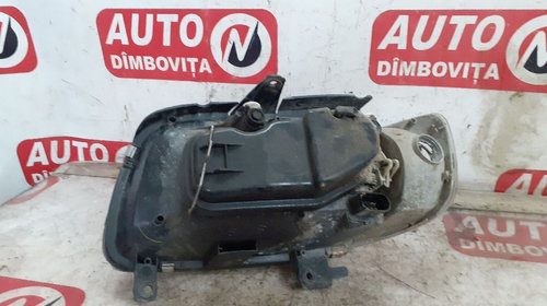 FAR DREAPTA VOLKSWAGEN POLO 6N 1999 OEM:08-441-1139R.