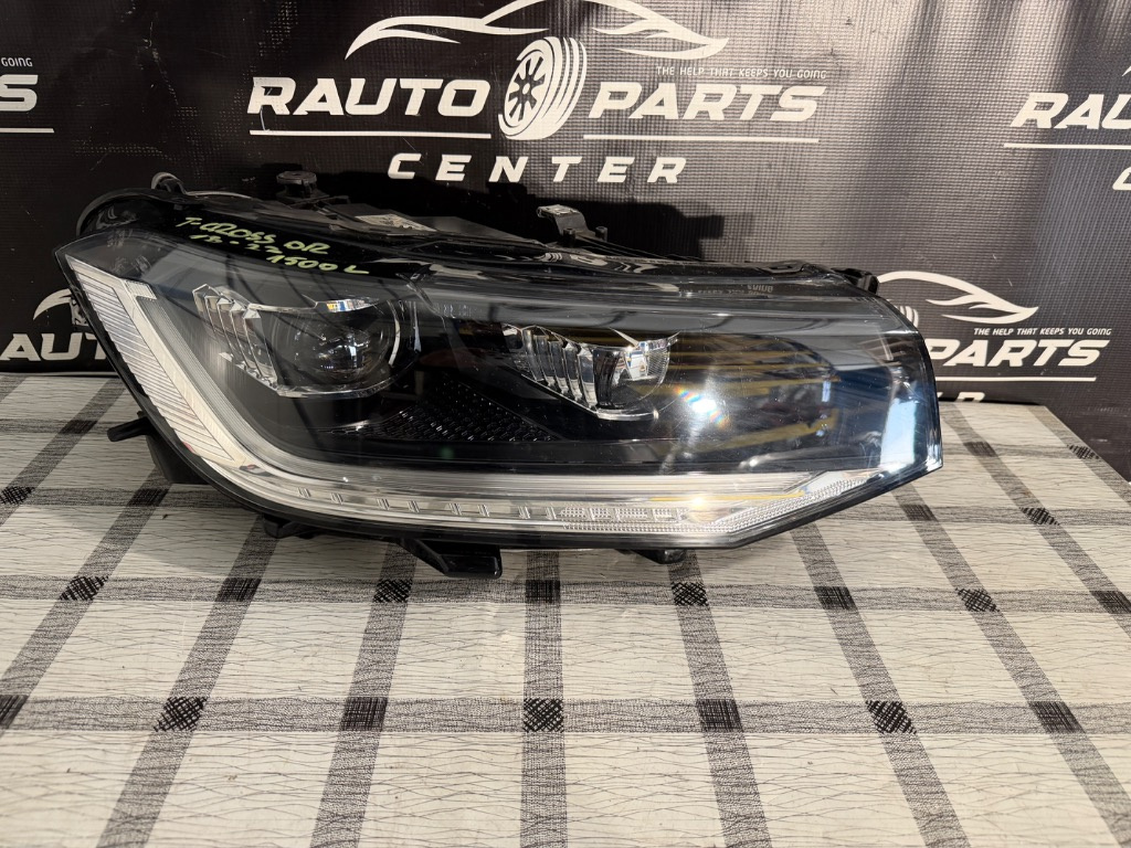 Far dreapta Volkswagen T-Cross FULL LED 2018/2019/2020/2021/2022