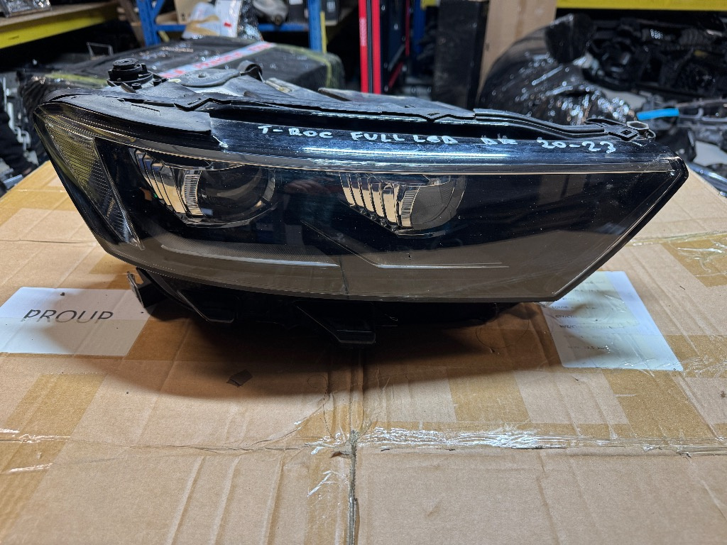 Far dreapta Volkswagen T-Roc FULL LED 2017/2018/2019/2020/2021 cod 2GA.941.036.H