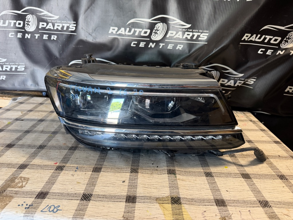 Far dreapta Volkswagen Tiguan 2 FULL LED MATRIX 5NN941082C 2016/2017/2018/2019/2020/2021
