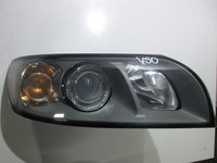 FAR DREAPTA VOLVO V50 COD-30698886..