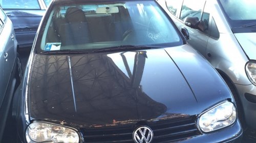 Far dreapta Vw Golf 4