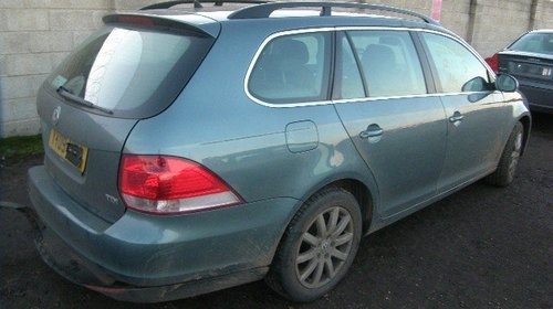 Far dreapta Vw Golf 5