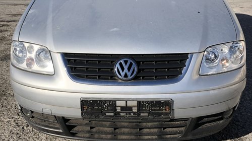 Far dreapta VW Touran 2005 Berlina 1.9