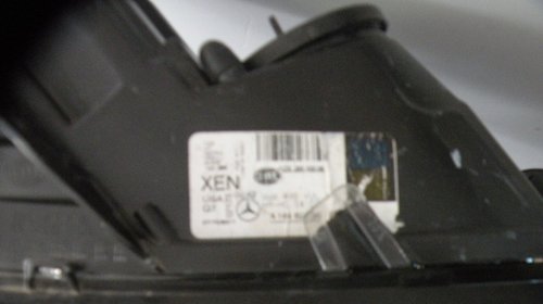 Far dreapta xen-adaptiv Mercedes GL 2005-2010 cod : A164 820 96 61