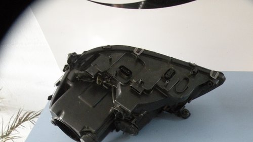 Far dreapta xen-adaptiv Mercedes GL 2005-2010 cod : A164 820 96 61