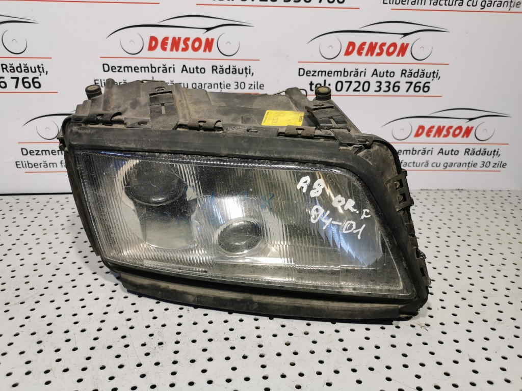 Far Dreapta XENON AUDI A8 [D2] 1994-2002 Cod : 4D0941004