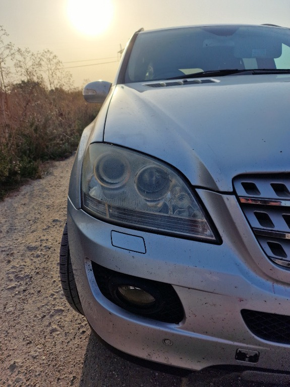 Far dreapta xenon ML w164