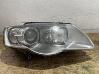 Far dreapta xenon VW Passat B6 2.0TDI DSG 170cp sedan 2009 (3C0941752K)