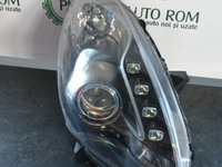 Far dx Alfa Romeo Giulietta, are o ureche rupta